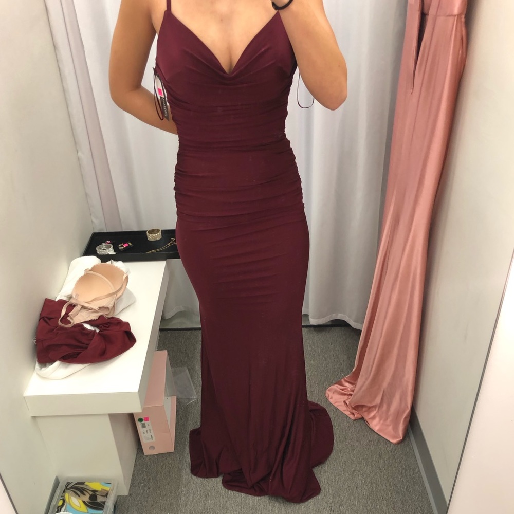 Prom/formal dress NEVER BEEN WORN